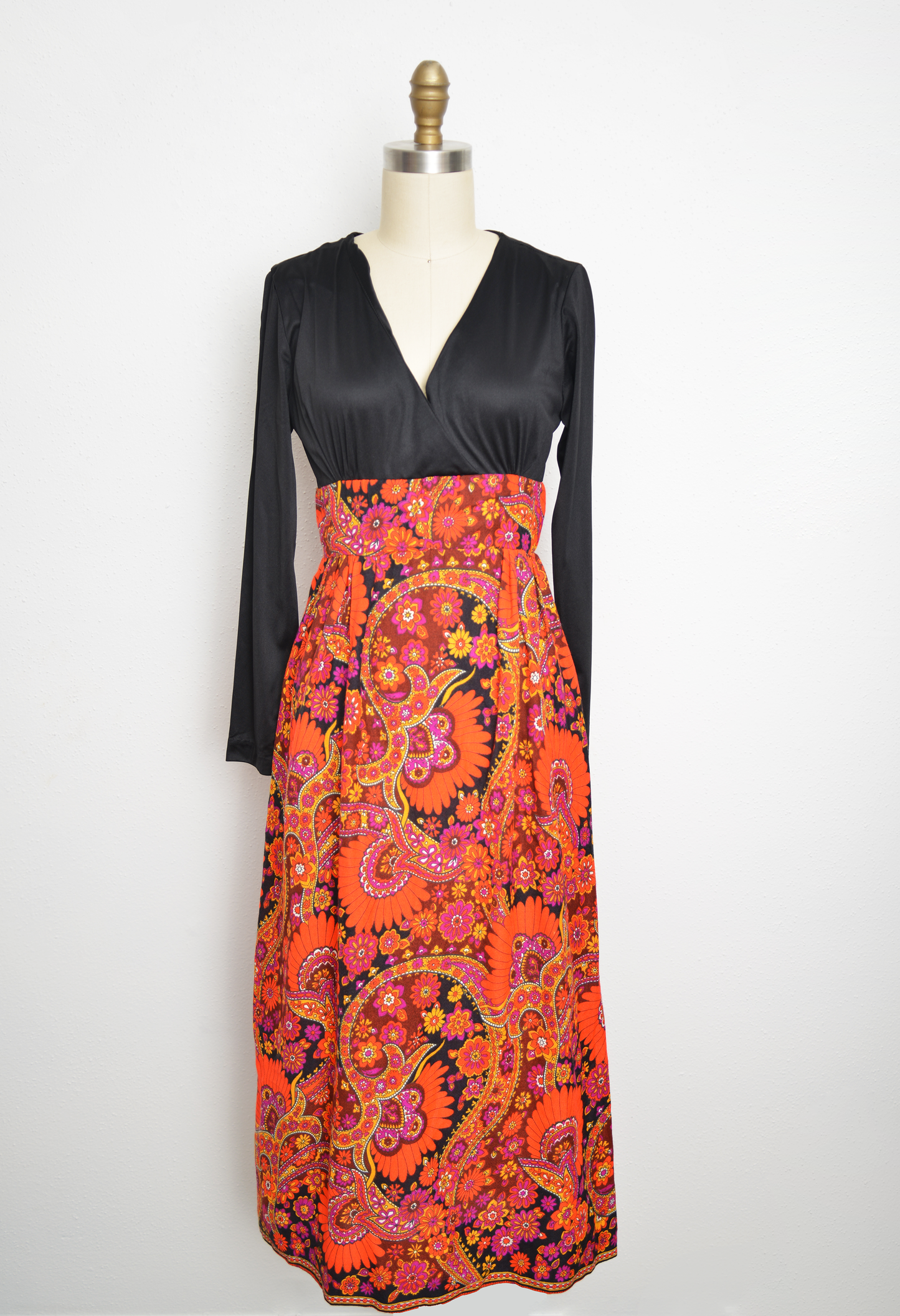 Shop Vintage Dresses | Lovers Vintage Shop Vintage Dresses | Lovers Vintage