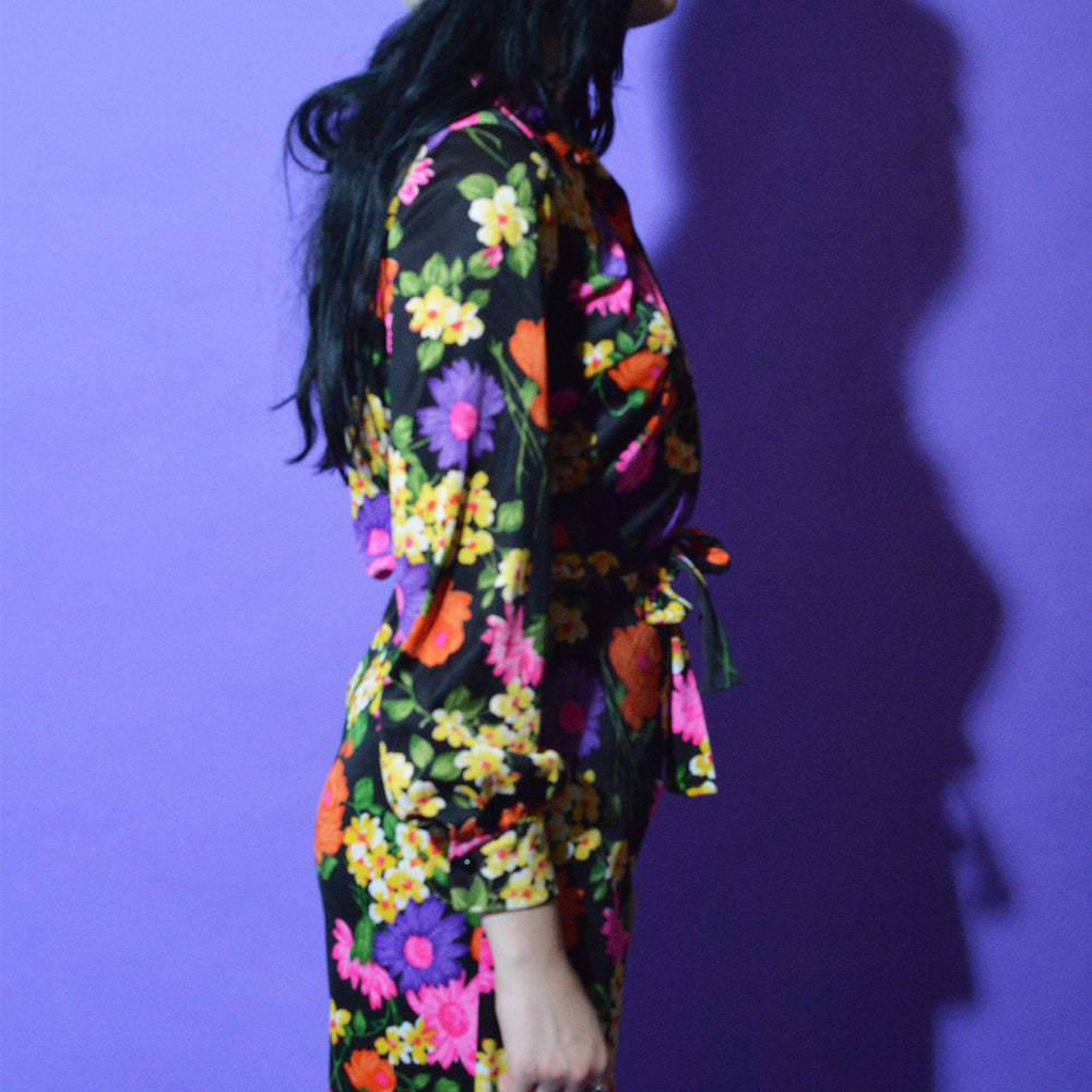 
                  
                    70s Flower Power Vintage Top Small freeshipping - Lovers Vintage
                  
                