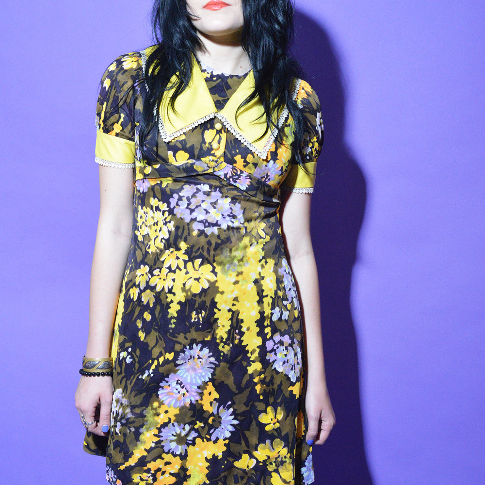 
                  
                    60s Flower Power Mod Money freeshipping - Lovers Vintage
                  
                