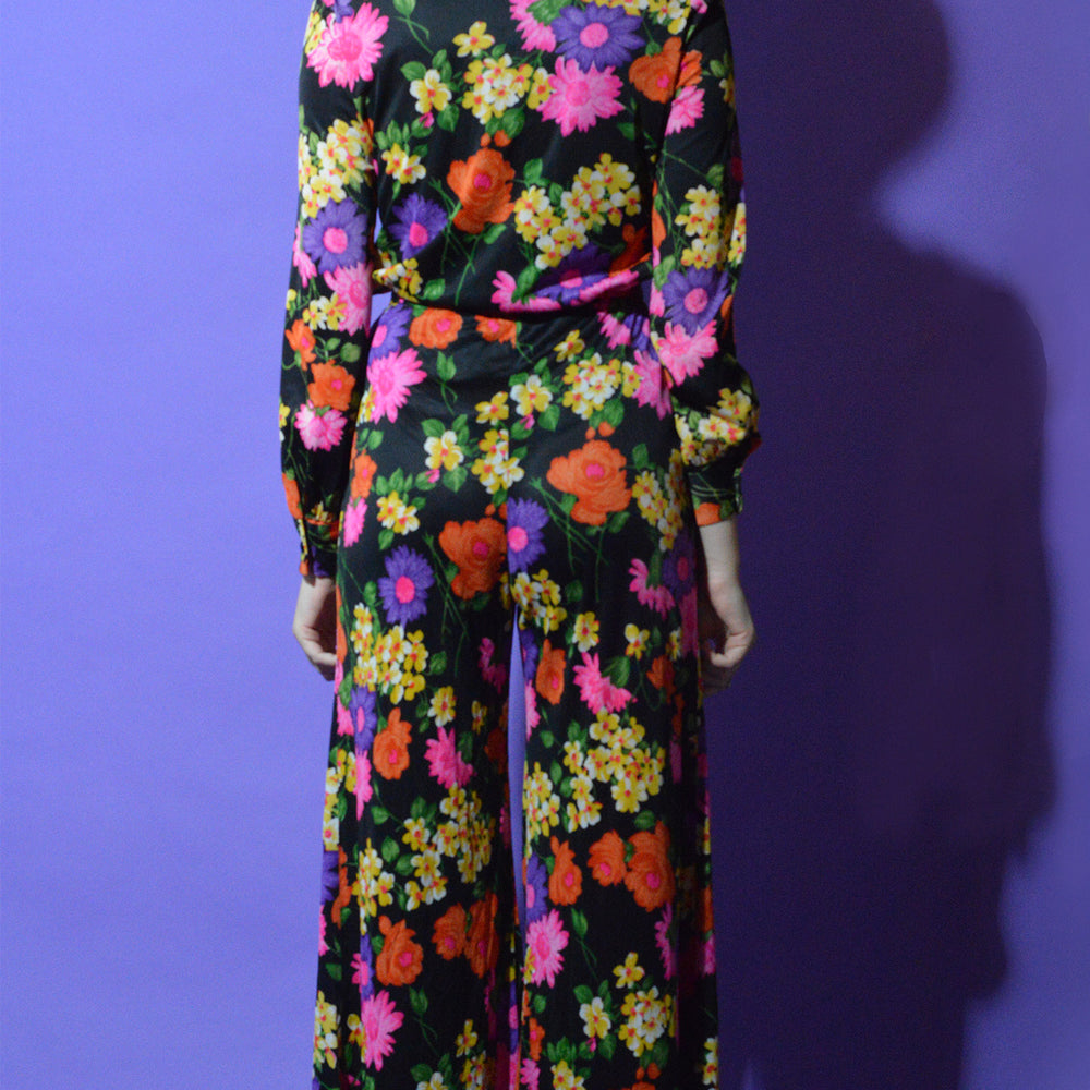 
                  
                    70s Flower Power Vintage Top Small freeshipping - Lovers Vintage
                  
                