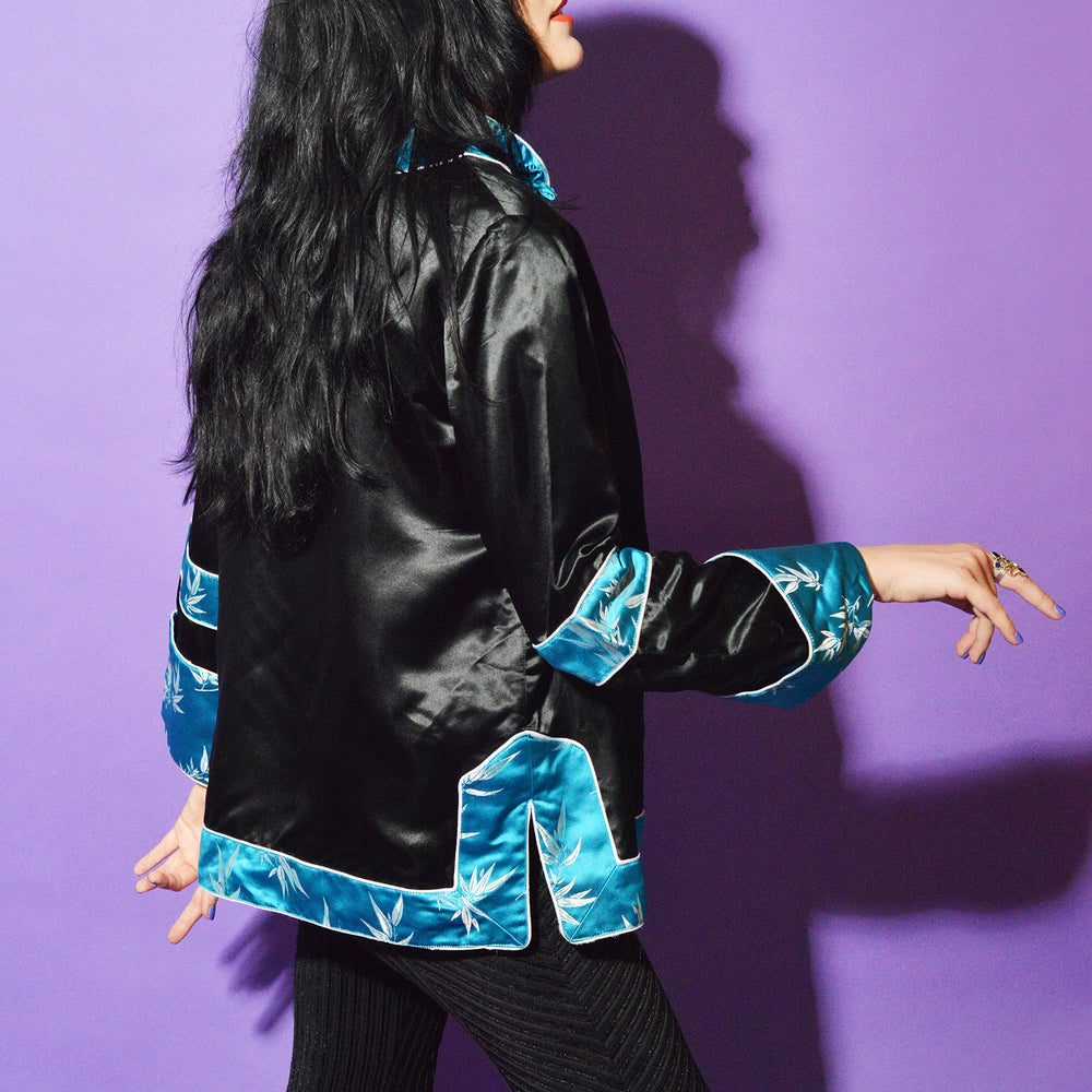 
                  
                    1980s-90s Vintage Asian Silk Jacket freeshipping - Lovers Vintage
                  
                