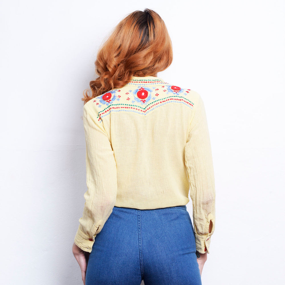 
                  
                    70s Embroidered Southwestern freeshipping - Lovers Vintage
                  
                