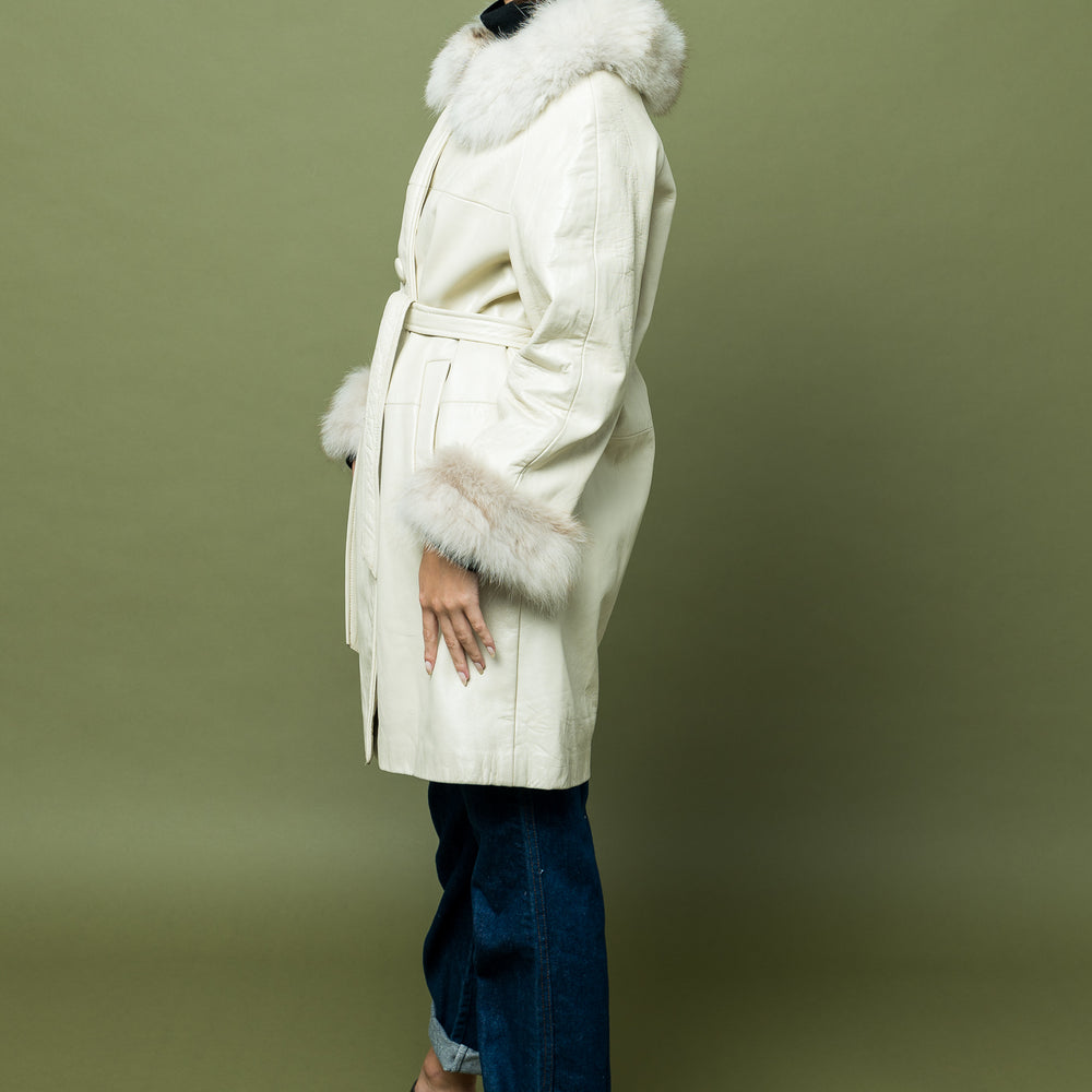 
                  
                    Vintage Sixties Coat Fur Trim freeshipping - Lovers Vintage
                  
                
