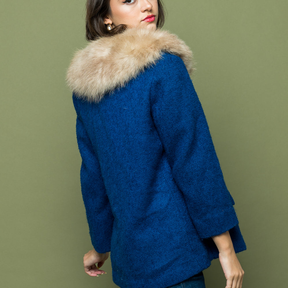 
                  
                    Lady Blue Vintage Fur Jacket freeshipping - Lovers Vintage
                  
                
