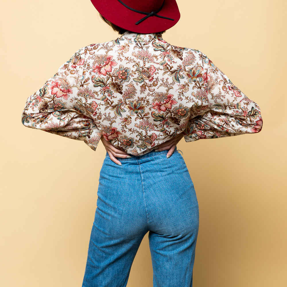 
                  
                    Vintage Lovers Floral Blouse freeshipping - Lovers Vintage
                  
                