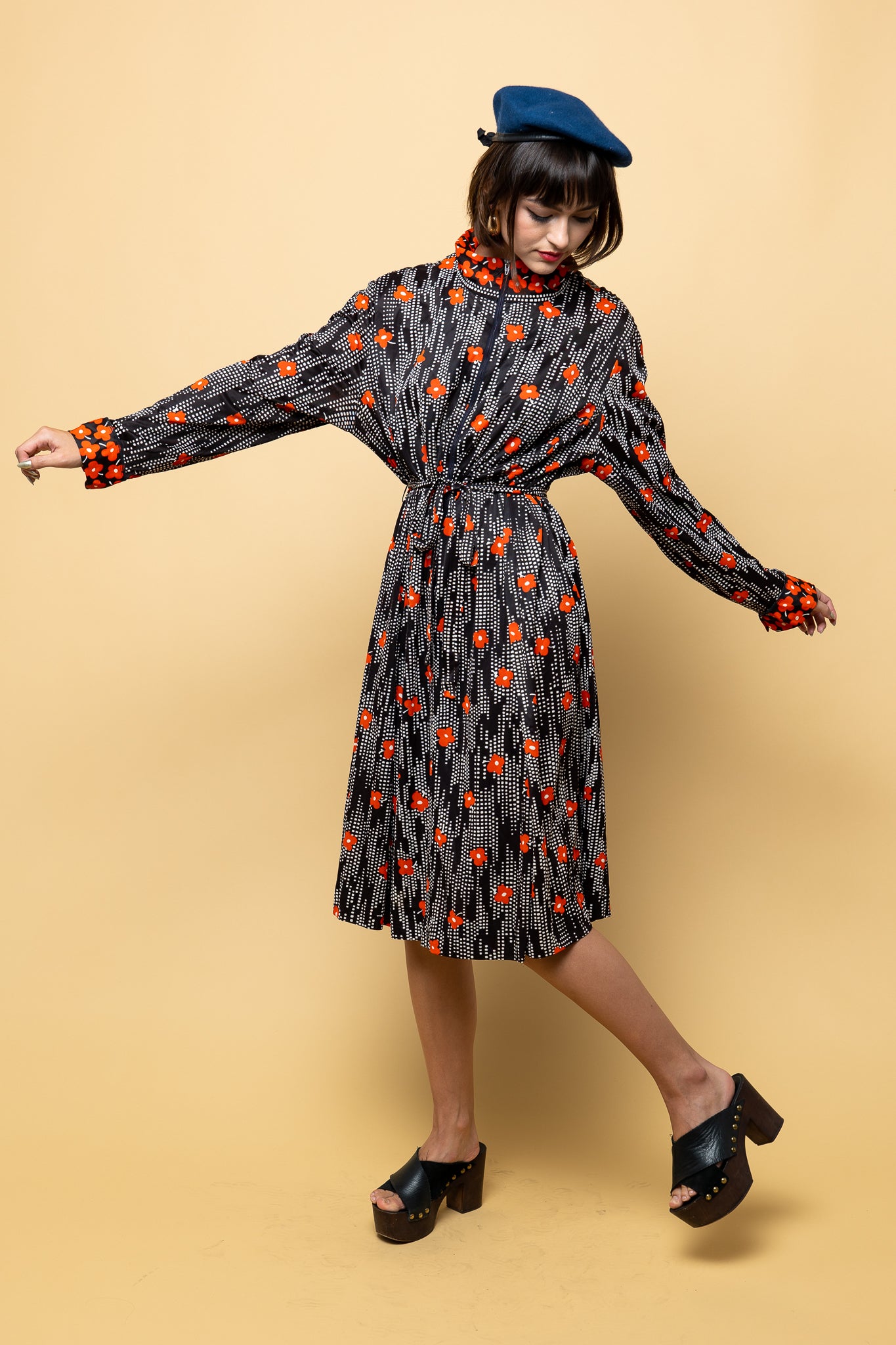 Flower Power it's Fall Dress freeshipping - Lovers Vintage