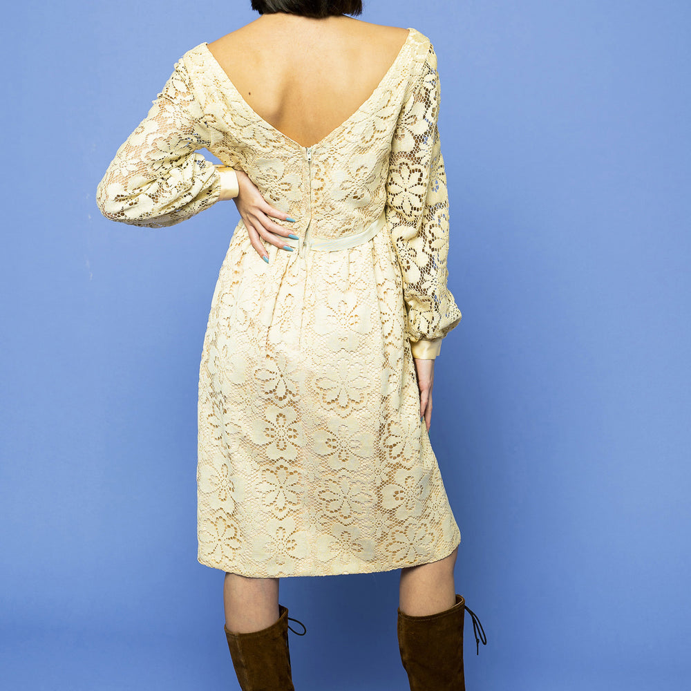
                  
                    Floral Lace Cream Midi Dress freeshipping - Lovers Vintage
                  
                
