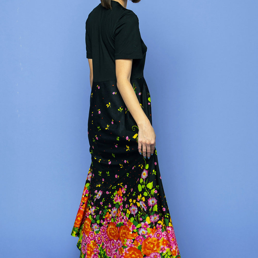 
                  
                    Vintage Floral Explosion Maxi Dress freeshipping - Lovers Vintage
                  
                